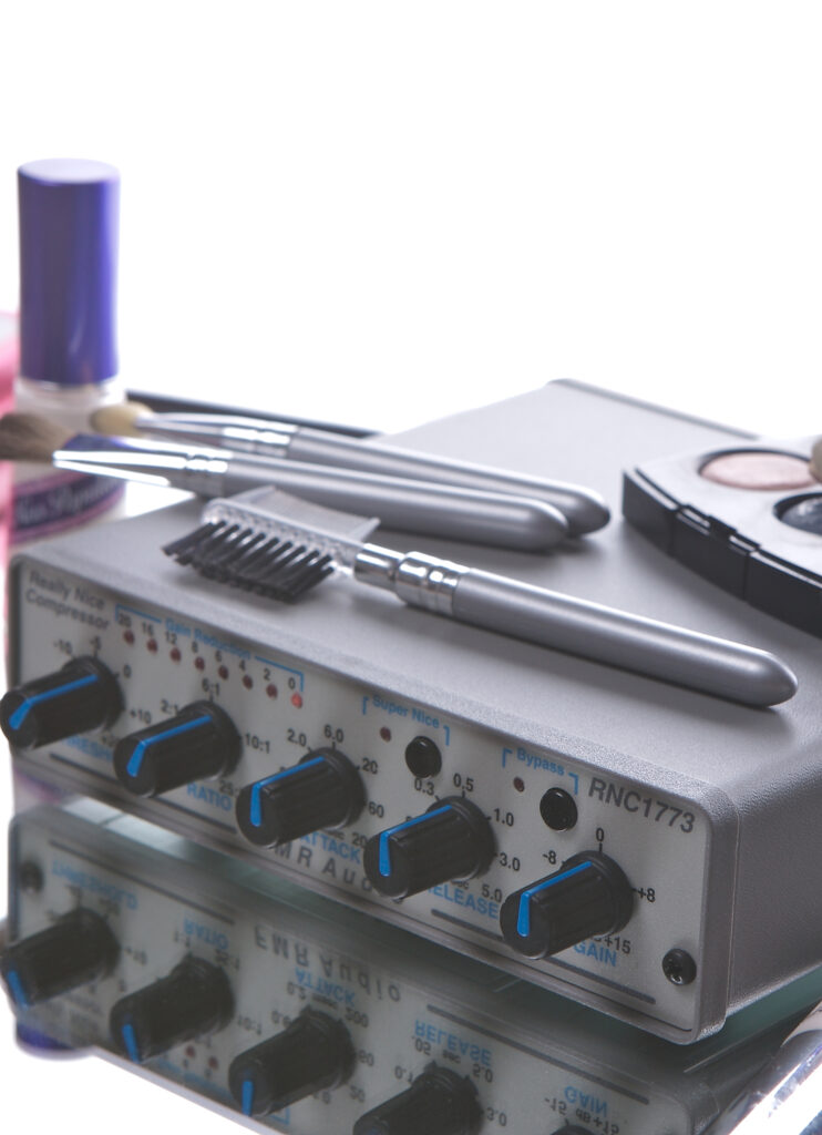 FMR Audio Really Nice Compressor RNC1773 Test - Bonedo