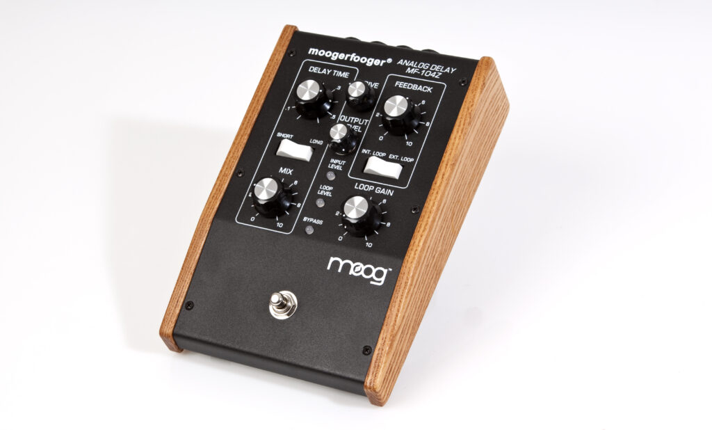 SATSUKI　moogerfooger MF-104Z s-l400.jpg