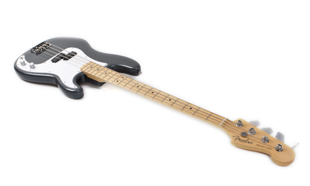 ベース Fender American Standard Precision Bass Fender American Standard Precision Bass Test - Bonedo