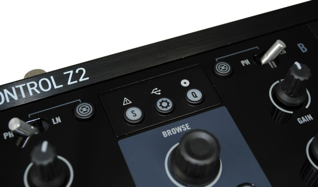 Traktor Kontrol Z2: Wenn etwas nicht stimmt, kann ein Blick hierher nicht schaden