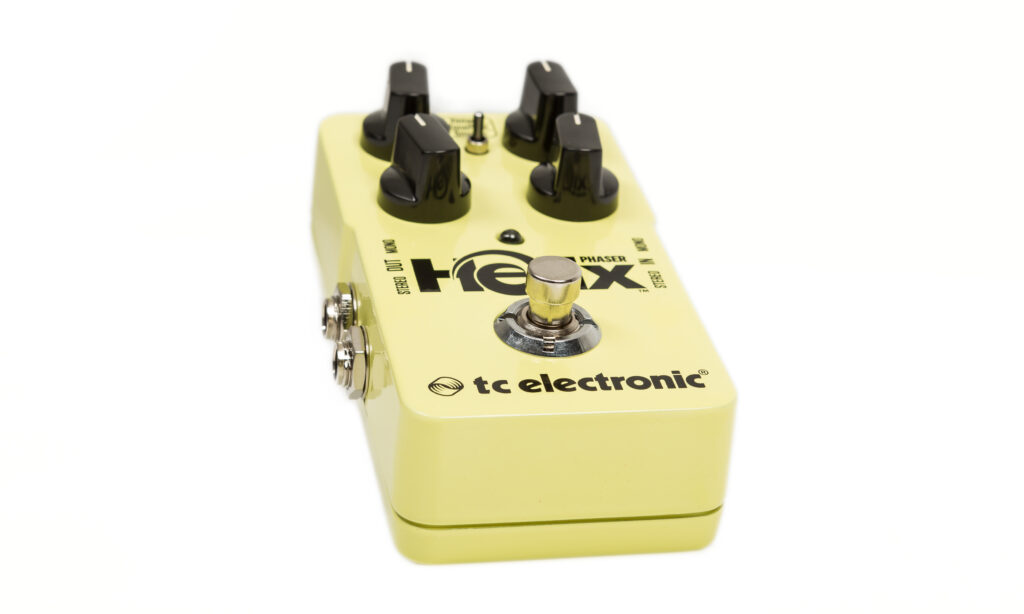 ギター tc electronic Helix Phaser TC Electronic Helix Phaser | Gear4music demo - YouTube