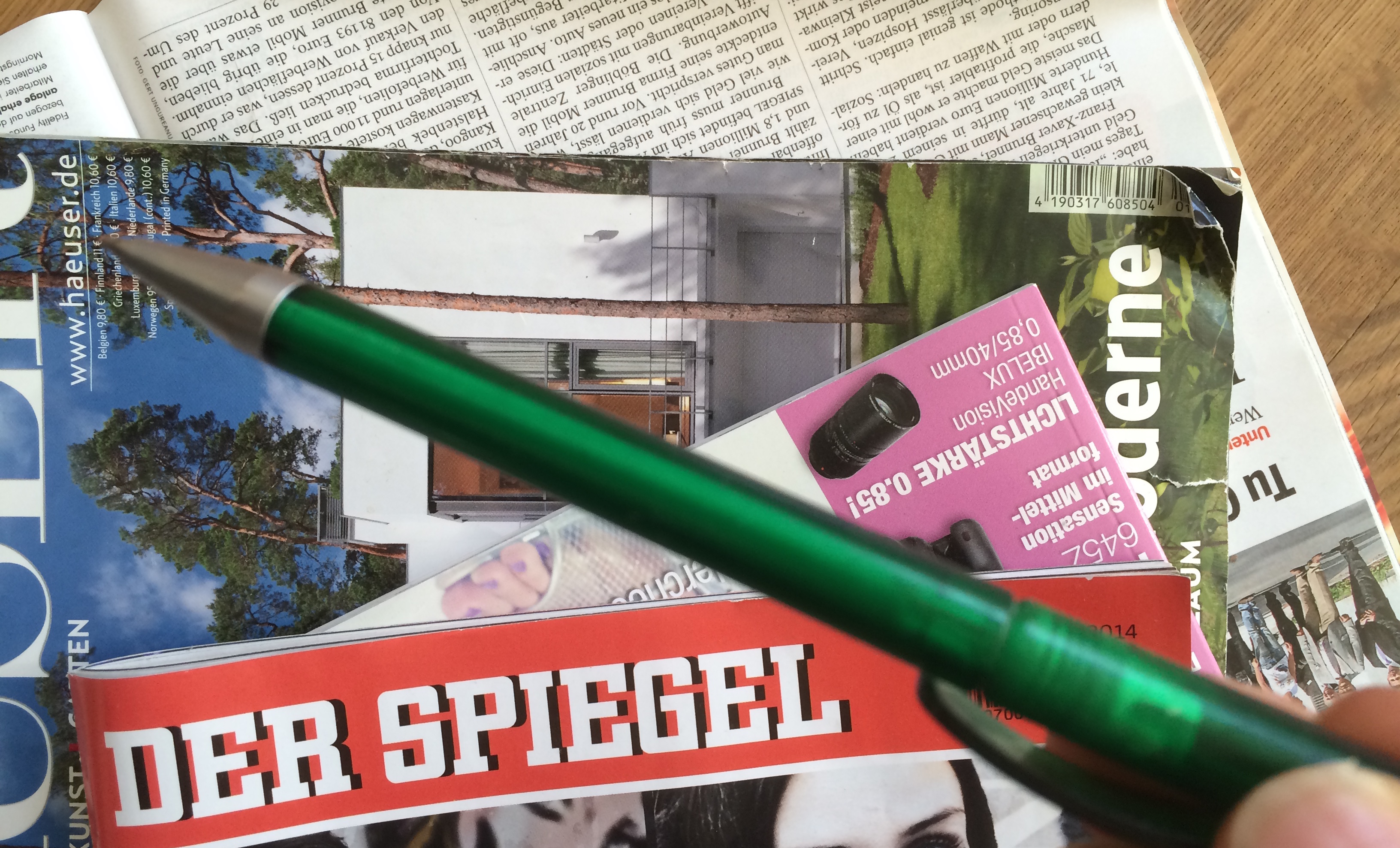 B.log - "Bitte unterschreiben sie hier…" Artikelbild