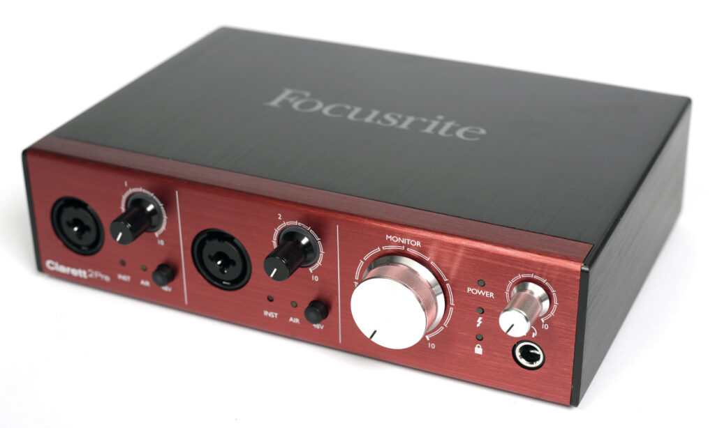 Focusrite_Clarett2Pre_01_Aufma 