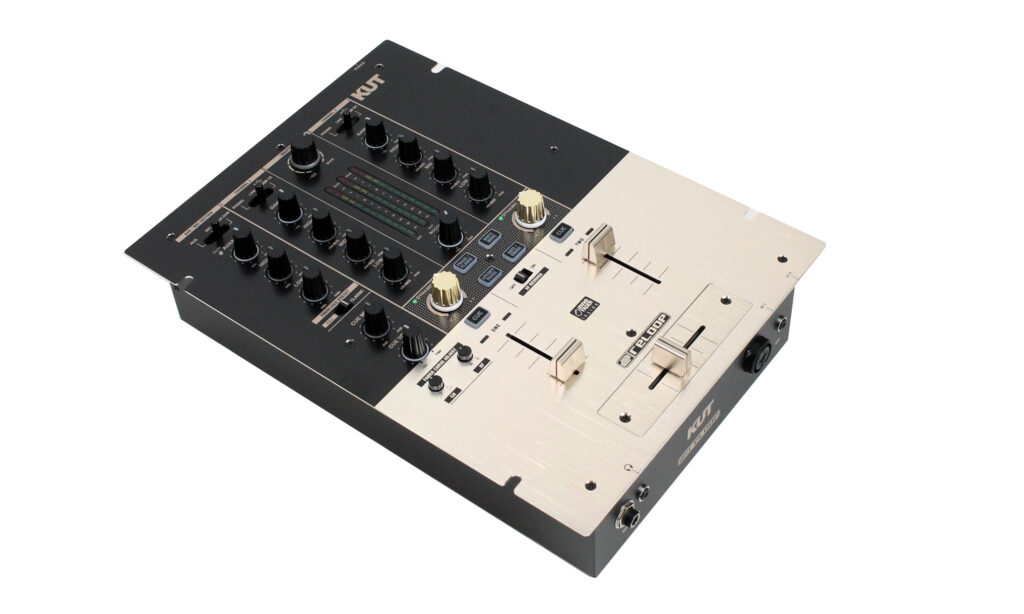 reloop USBインターフェイス搭載のデジタル2chDJミキサー KUT reloop USBインターフェイス搭載のデジタル2chDJミキサー KUT