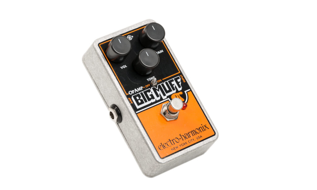 Electro Harmonix Op-Amp Big Muff Pi Test - Bonedo
