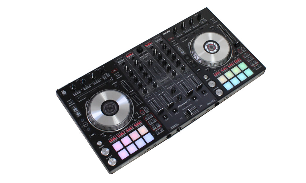 Pioneer DDJ-SX3 Test - Bonedo