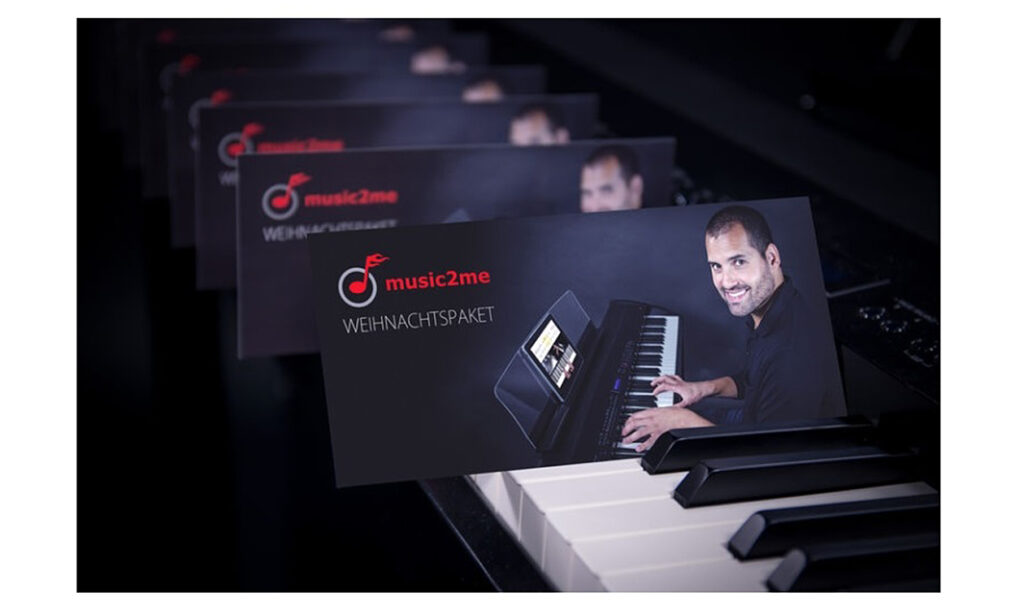 Gutschein für das Weihnachtslieder-Paket bei music2me. (Foto: Thomann)