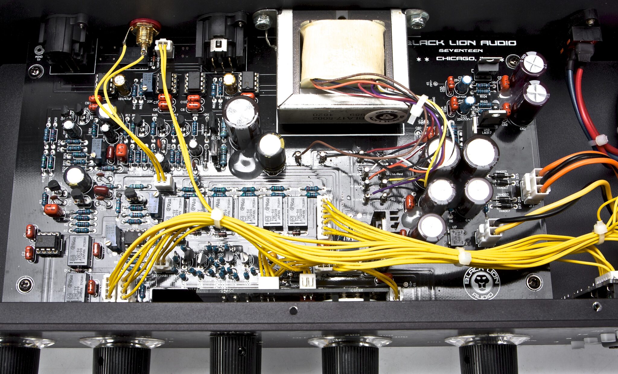Black_Lion_Audio_Seventeen_Bla_Test_5-2048x1239.jpg