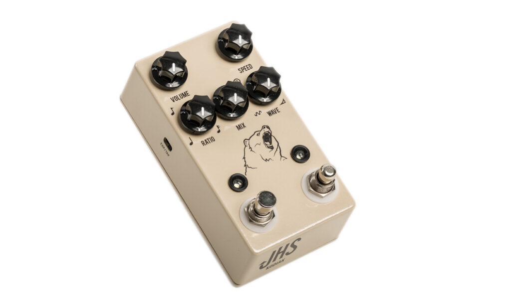 JHS Kodiak Tremolo Test - Bonedo