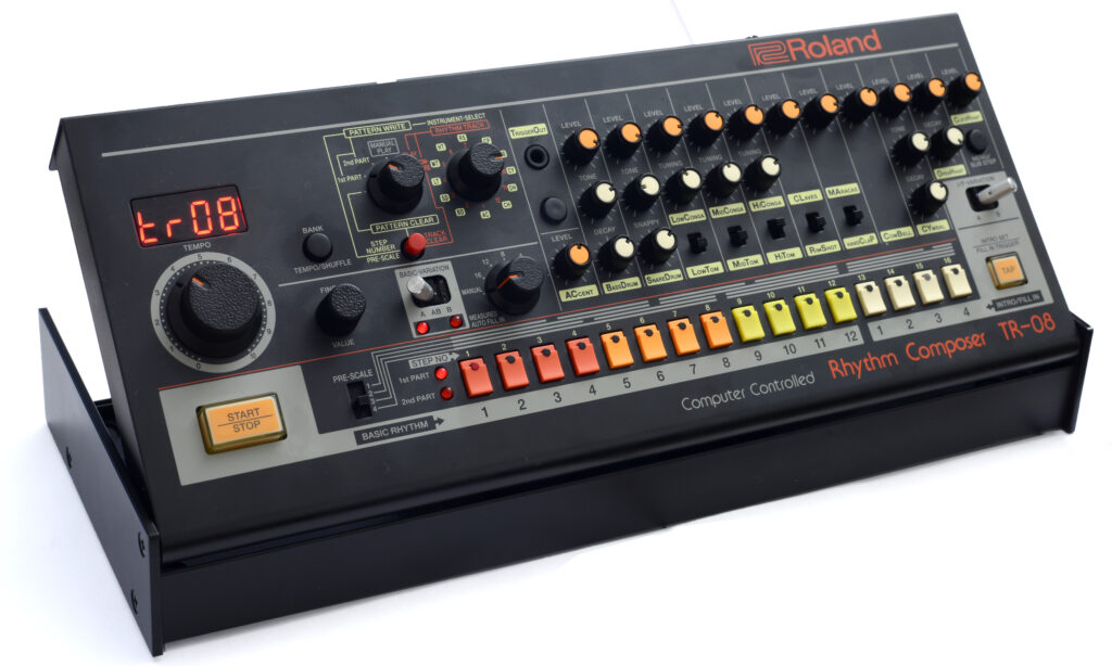 Roland TR-08