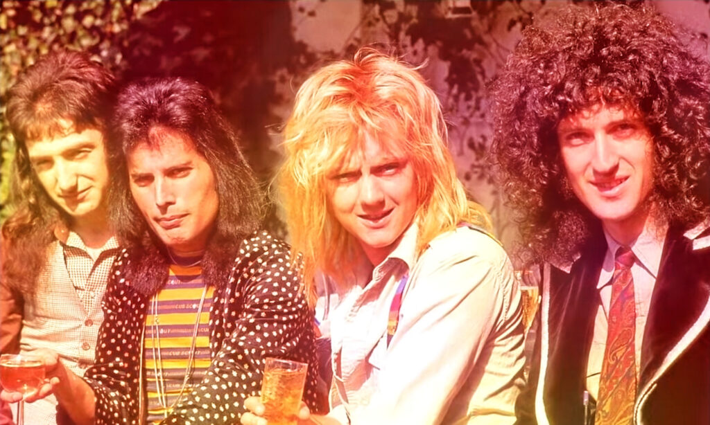 Queen in jungen Jahren. John Deacon seht ihr ganz links. (Bildquelle: www.youtube.com/watch?v=s2kL8txRay8)