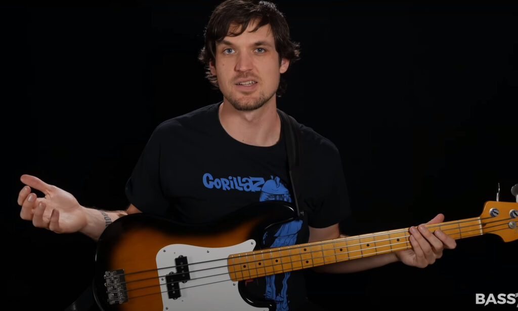 Screenshot aus einem Video von "BassBuzz"
