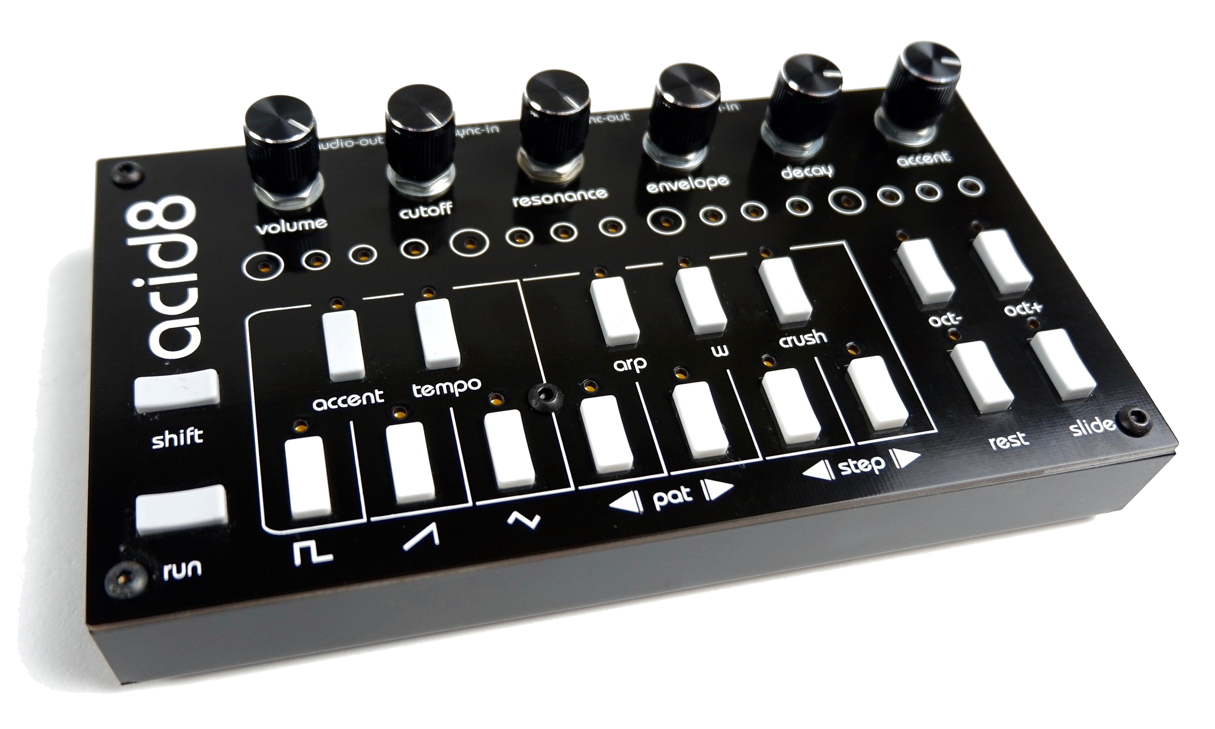 Twisted Electrons Acid8 Mk III Test - Bonedo