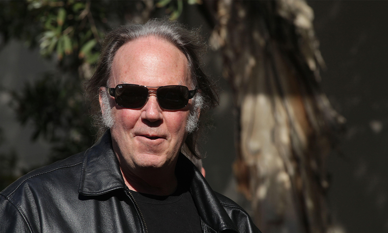 Neil Young fordert Spotify auf seine Musik zu löschen Artikelbild