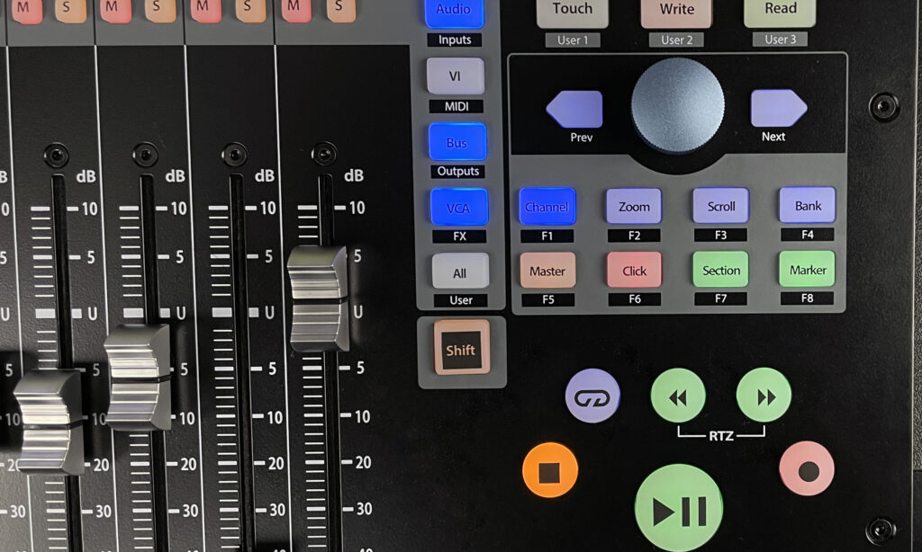 Presonus Faderport 8 und 16 Mixer und Plugin-Steuerung in Ableton Live