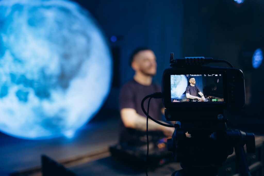 Welche Kamera eignet sich für den DJ Livestream?