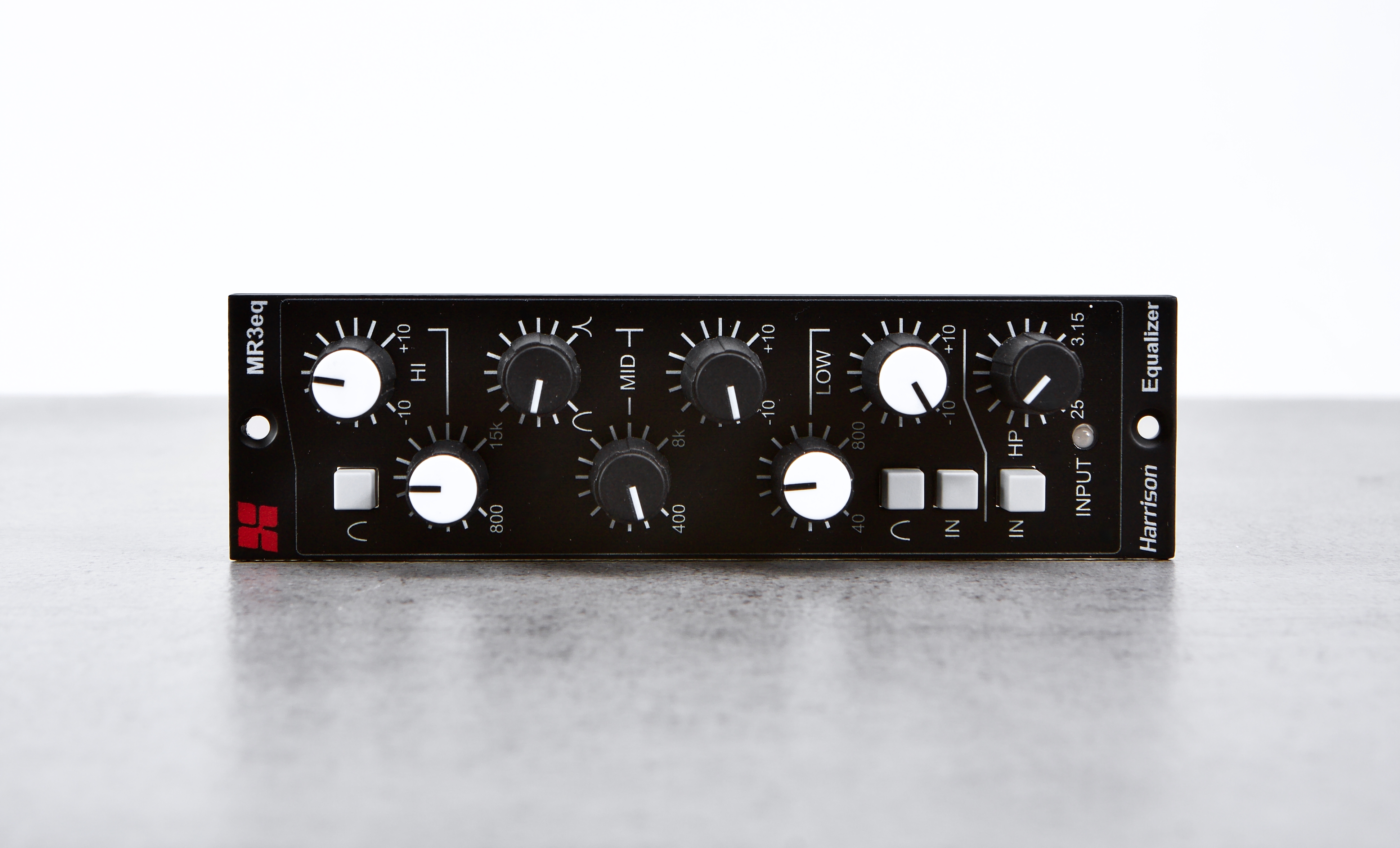 Harrison MR3eq Test Artikelbild