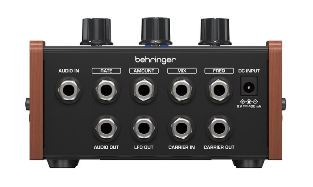 Behringer BM-12 Ring Modulator Anschlüsse 