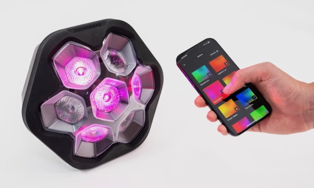 SOUNDBOKS Lightboks APP auf dem Handy (Bildquelle: SOUNDBOKS)