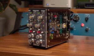 AEA RPQ503 Preamp und Snaqbox im 500-Series Format Artikelbild