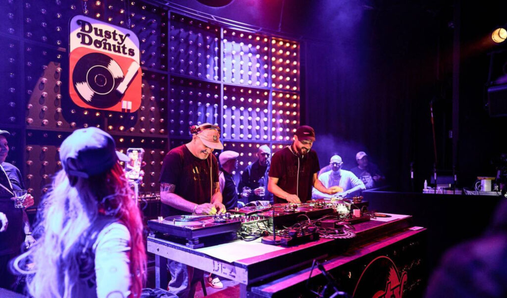 Marc Hype & DJ Robert Smith (Dusty Donuts)
