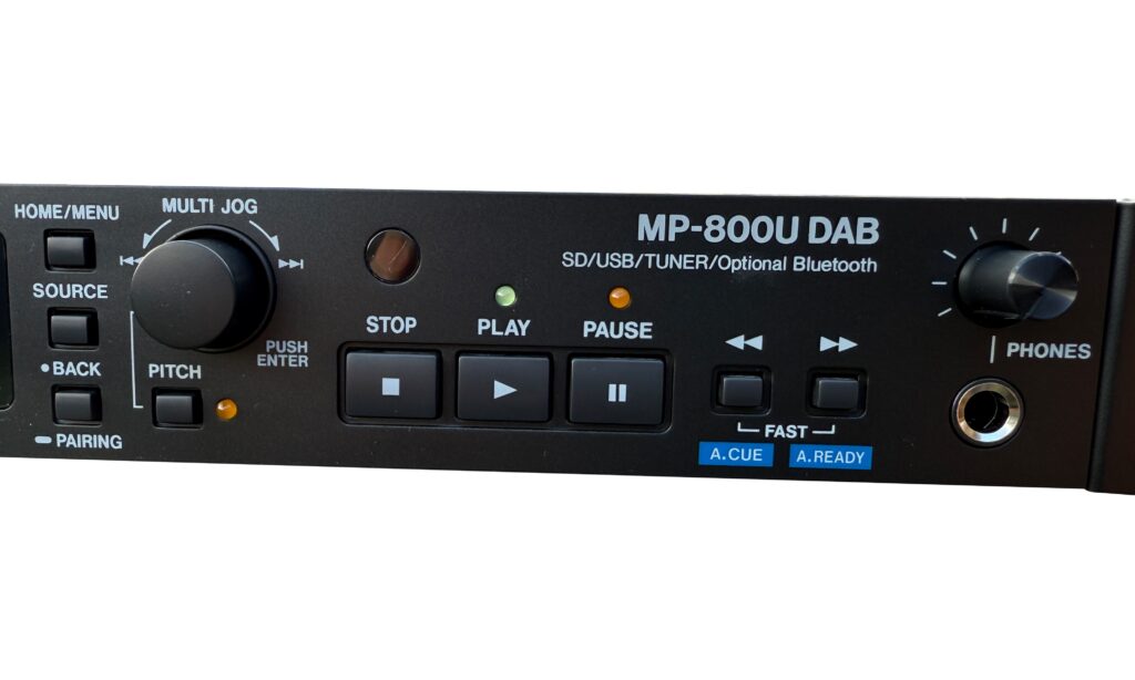 Auto Cue und Auto Ready sind praxisnahe Funktionen des Tascam MP-800U DAB