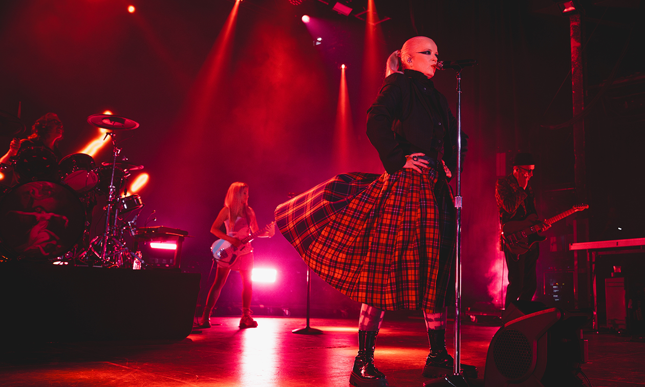 Touren lohnen sich nicht mal für uns – Garbage prangern Ausbeutung junger Musiker an Artikelbild