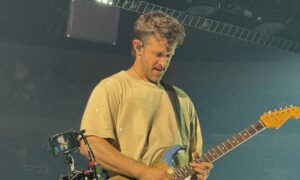 "Vielleicht ist dein Job morgen einfach weg" – Linkin Park Gitarrist Alex Feder fürchtet gekündigt zu werden Artikelbild