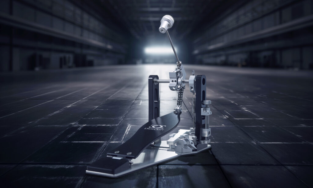 Nighthawk Bassdrum-Pedal von DrumCraft mit variablen Antriebsvarianten