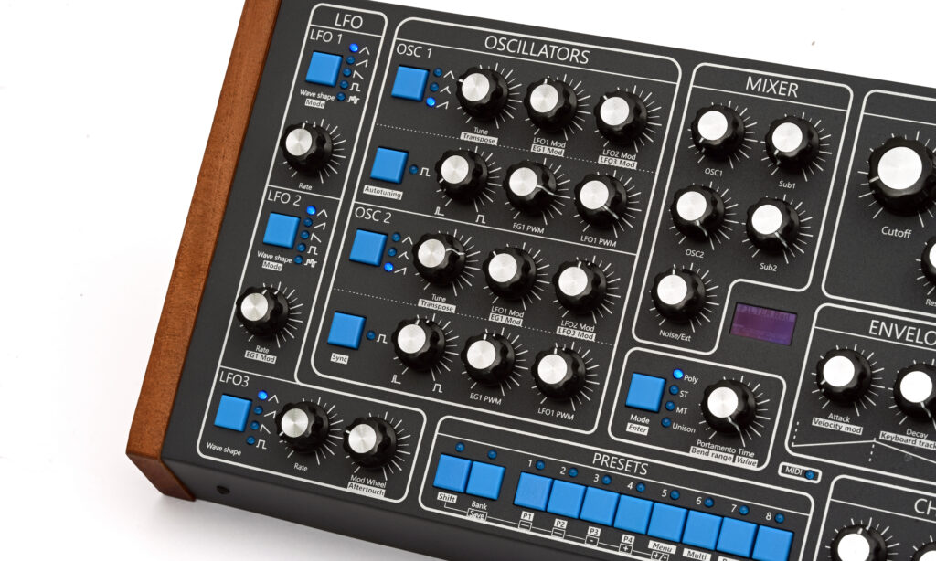 Left side e7 synth