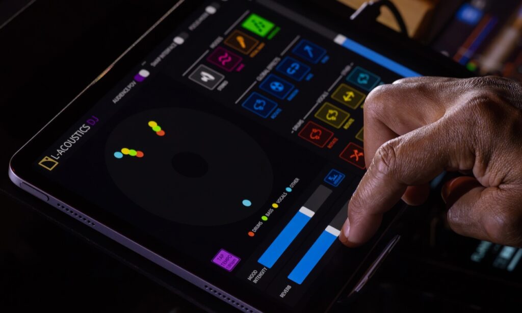L-Acoustics DJ (Bildquelle: L-Acoustics)