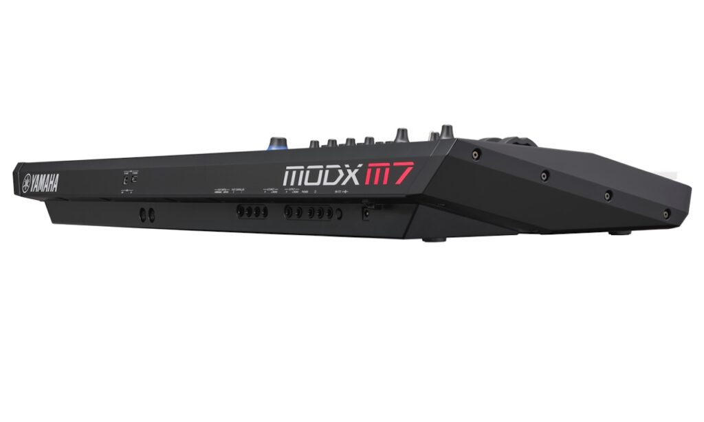 MODX M7 Anschlüsse (Bildquelle: Yamaha)