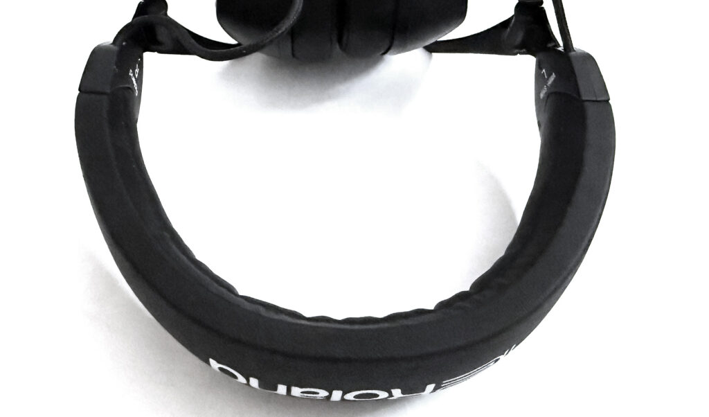 So dick ist das Kopfband des Roland VMH-S100