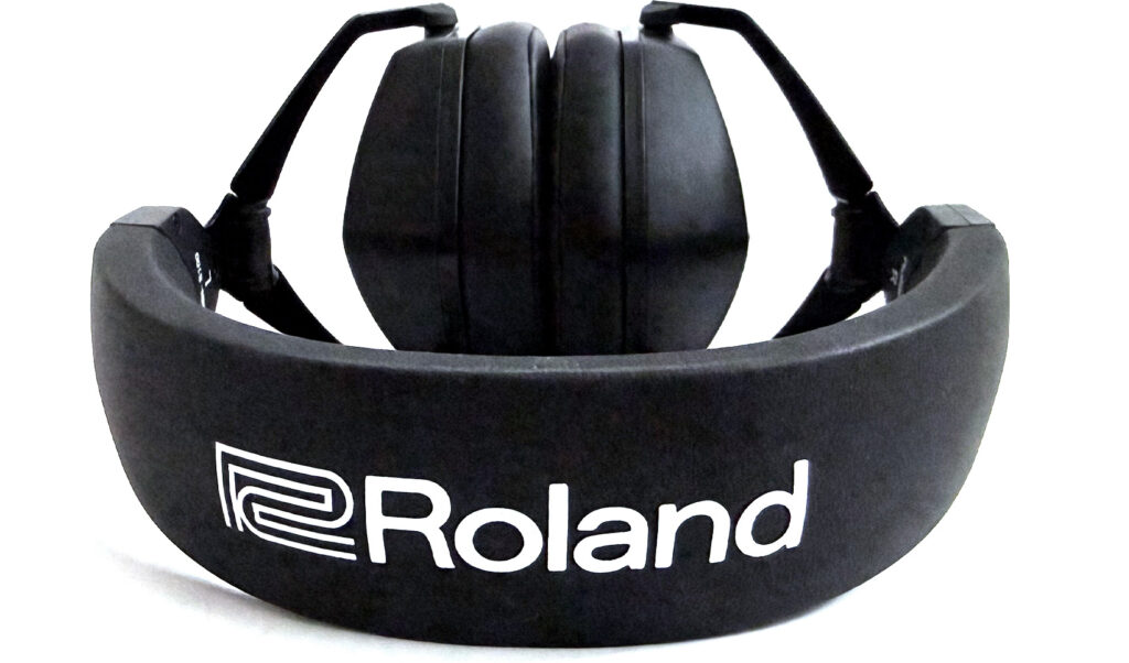 Oben prangt der Roland-Schriftzug