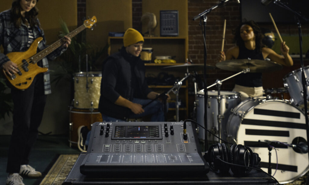 ALTO PROFESSIONAL TMD16 DIGITALMIXER