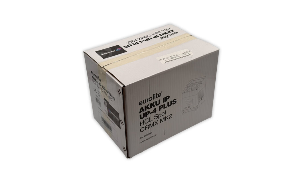 Geliefert wird das Gerät im weißen Karton
