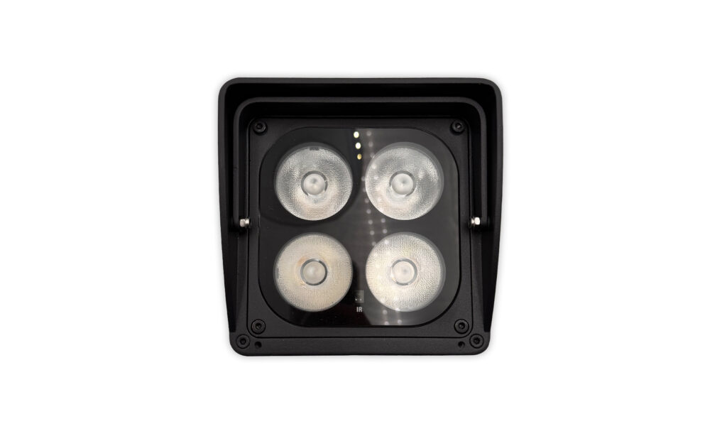 Vier Leuchtmittel zieren die Front
