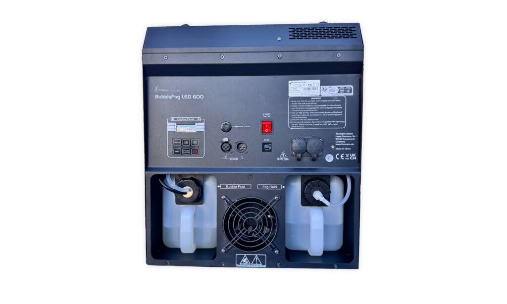 Die Rückseite bietet Bedien- und Anschlussoptionen