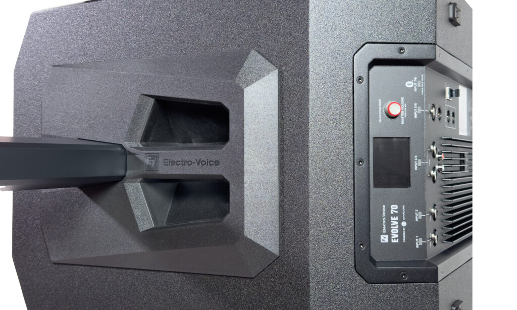 Die Subwoofer der EV EVOLVE 70 und 90, verfügen auf der Oberseite über einen Tragegriff