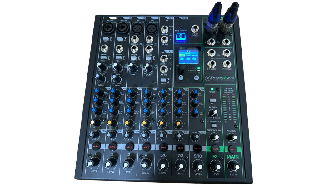 Der Mackie ProFX GO kann ebenfalls via Akku betrieben werden
