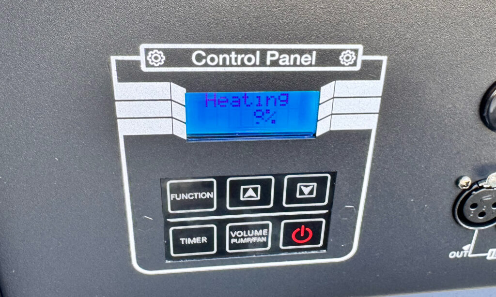 Stairville BubbleFog LED 600, Aufheizen