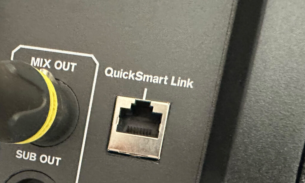 Zwei Systeme können via QuickSmart-Link verbunden werden