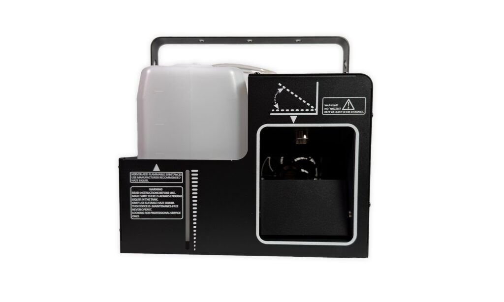 Die Frontansicht des Stairville Hz-600 Eco Hazer
