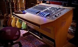 NAMM 2026: Legendäre EMI-Konsolen durch Chandler Limited wiederbelebt – und bald im Handel verfügbar! Artikelbild