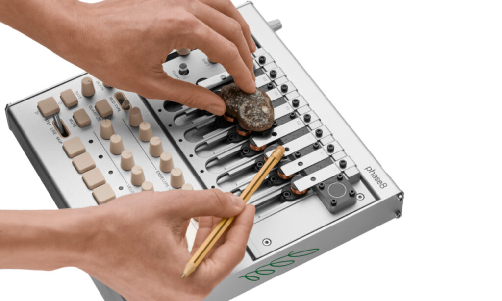 Manipulation des Phase8 (Bildquelle:Korg)