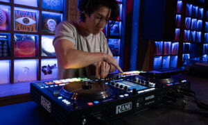 NAMM 2026: RANE SYSTEM ONE ist das weltweit erste motorisierte Standalone-DJ-System Artikelbild