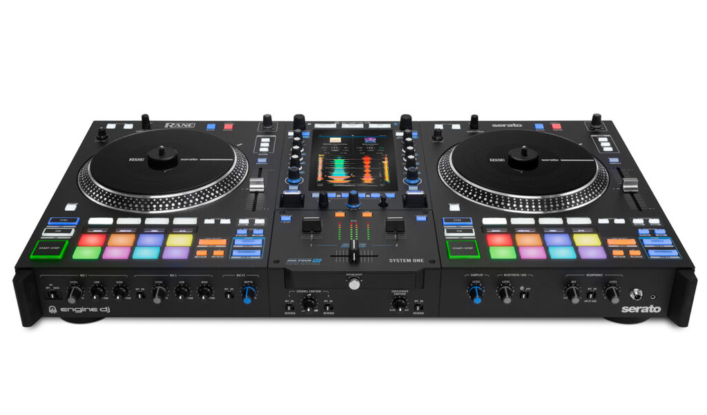 RANE SYSTEM ONE ist das weltweit erste motorisierte Standalone-DJ-System