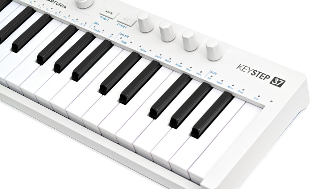 Arturia KeyStep 37 mk2