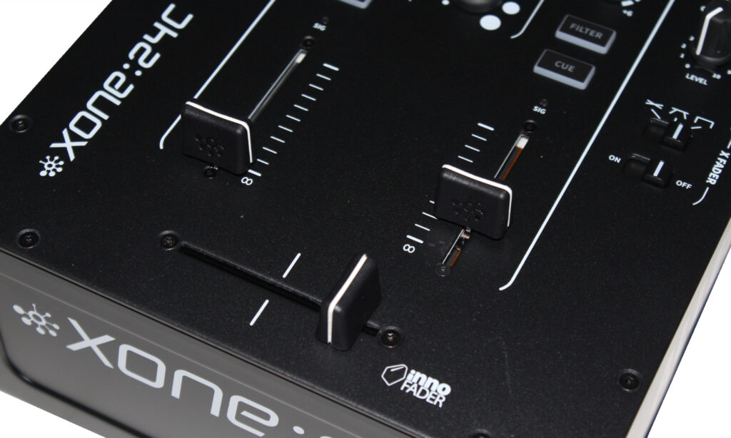 Das Fadertrio des Allen&Heath Xone:24C