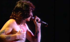 Bon Scott: Eine Nacht, die AC/DC für immer veränderte Artikelbild